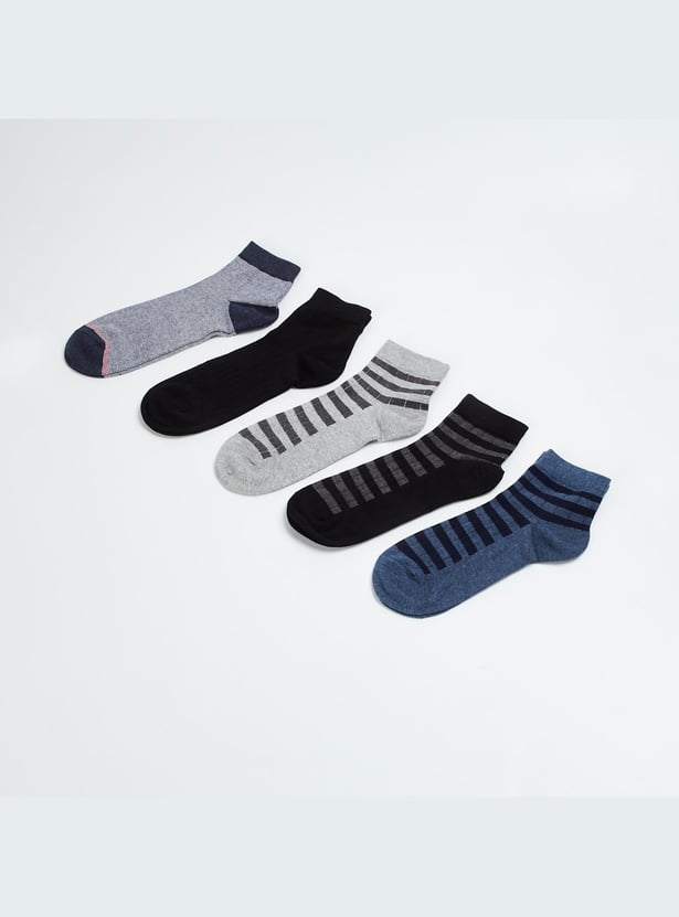 CODE Men Striped Socks- Pack of 5