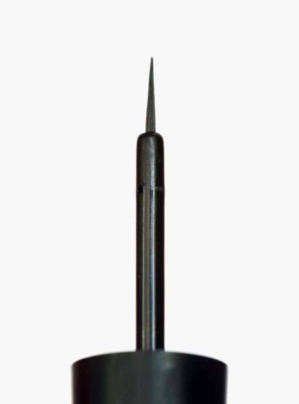 NYKAA Black Magic Liquid Eyeliner