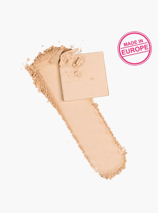 NYKAA Skingenius Skin Perfecting & Hydrating Compact