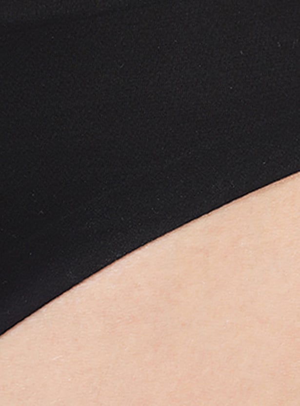 AMANTE Solid Seamless Bikini Panty