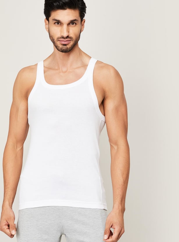 FAME FOREVER Men Solid Round Neck Vest