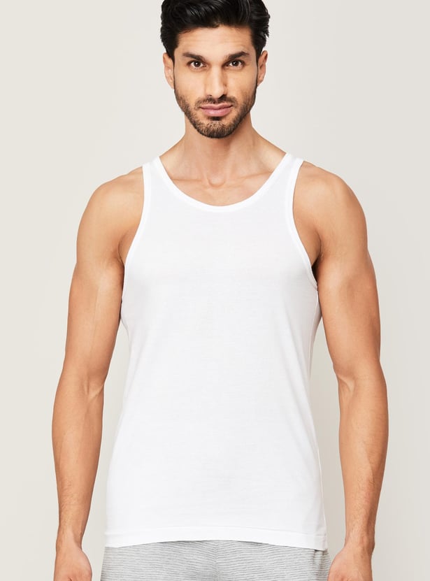 FAME FOREVER Men Solid Sleeveless Vest - Set of 2