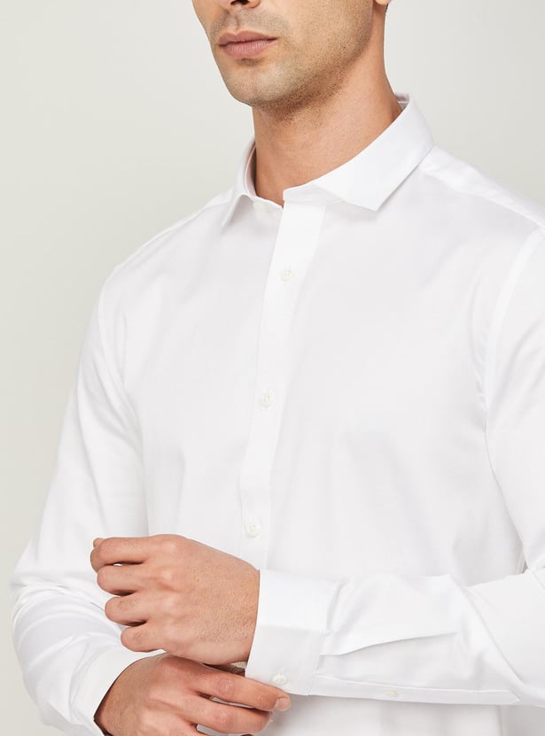 JACK & JONES Men Solid Slim Fit Casual Shirt