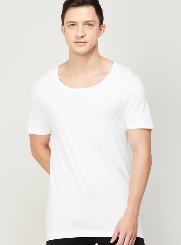 FAME FOREVER Men Solid Round Neck Regular Fit Vest