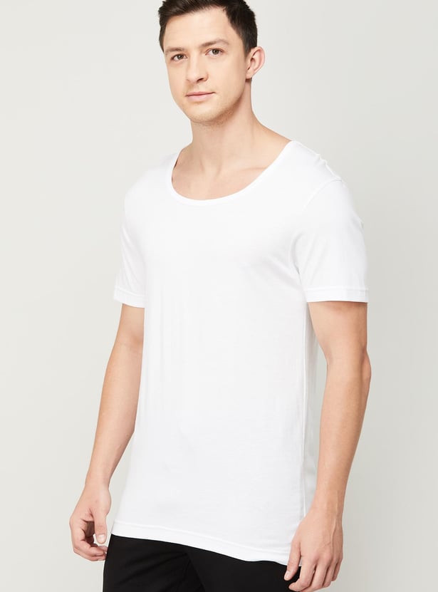 FAME FOREVER Men Solid Round Neck Regular Fit Vest