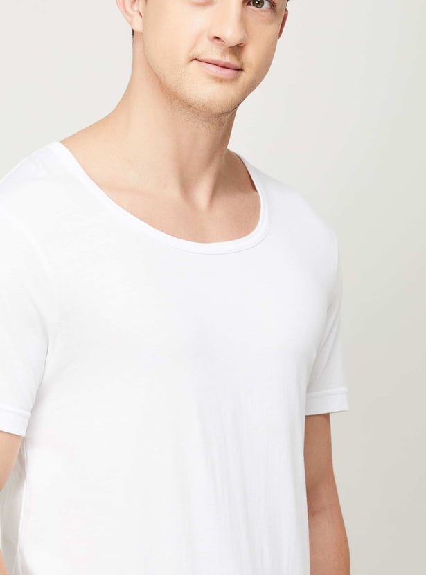 FAME FOREVER Men Solid Round Neck Regular Fit Vest