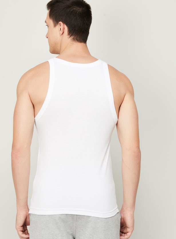 FAME FOREVER Men Solid Round Neck Inner Vest