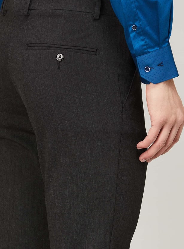 VAN HEUSEN Men Solid Slim Tapered Formal Trousers