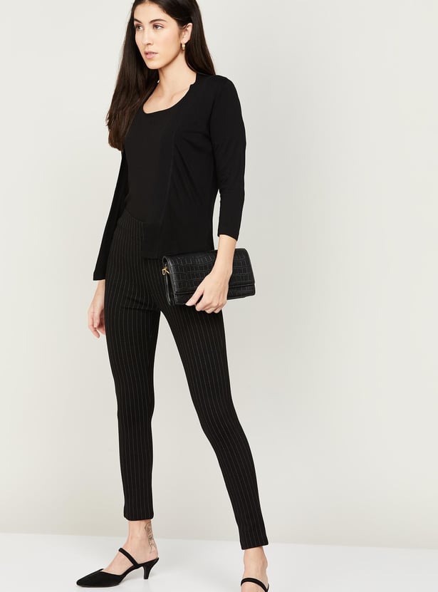 CODE Women Solid Front-Open Shrug