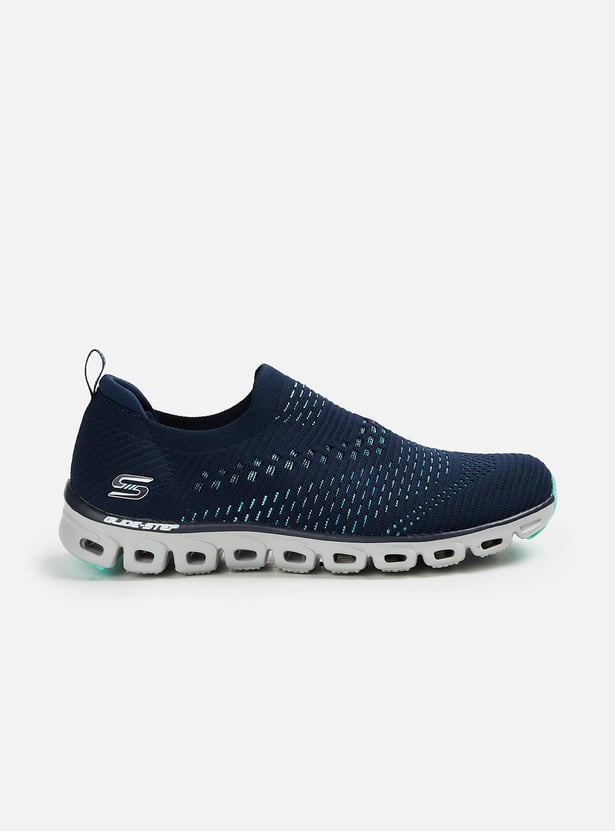 SKECHERS Glide-Step Women Textured Slip-On Sports Shoes