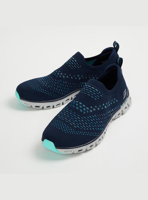 SKECHERS Glide-Step Women Textured Slip-On Sports Shoes