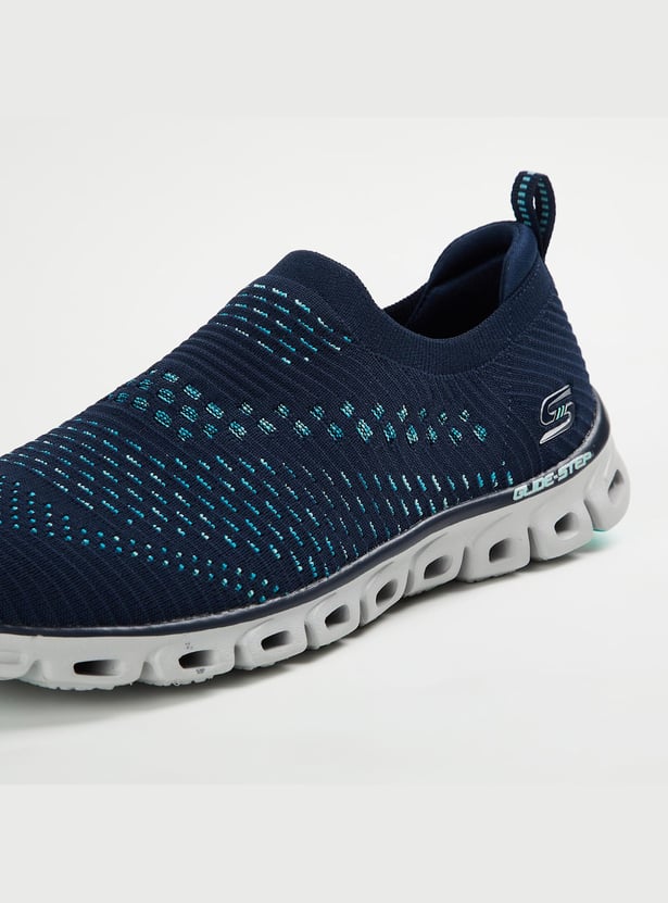 SKECHERS Glide-Step Women Textured Slip-On Sports Shoes