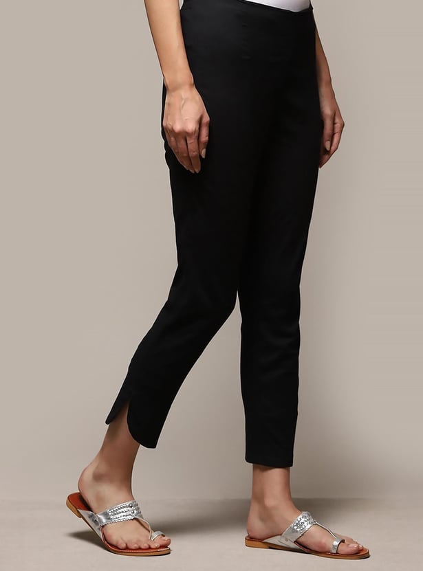 BIBA Women Solid Elasticated Straight Pants