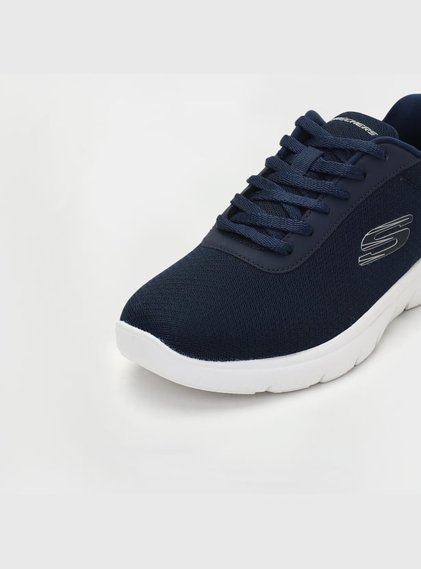 SKECHERS Men Textured Lace-Up Sports Shoes