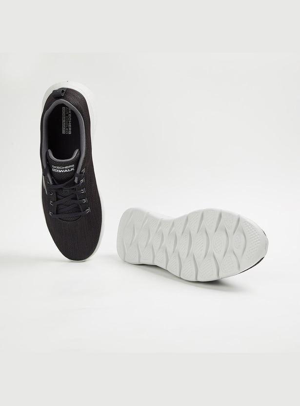 SKECHERS Go Walk Flex Men Textured Training Shoes
