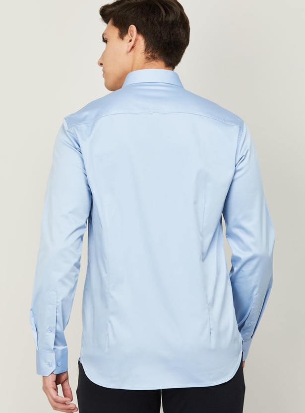 V DOT Men Solid Slim Fit Formal Shirt