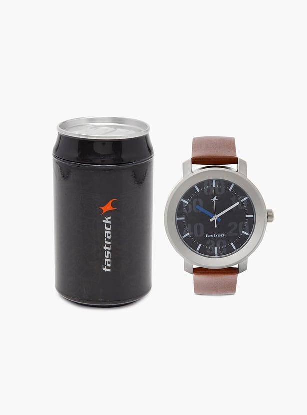 FASTRACK Men Analog Watch with Leather Strap - NR3121SL01