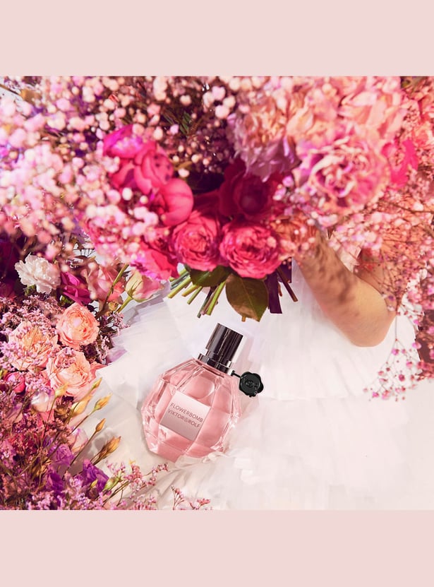 VIKTOR AND ROLF Flowerbomb Women Eau De Parfum - 50ml
