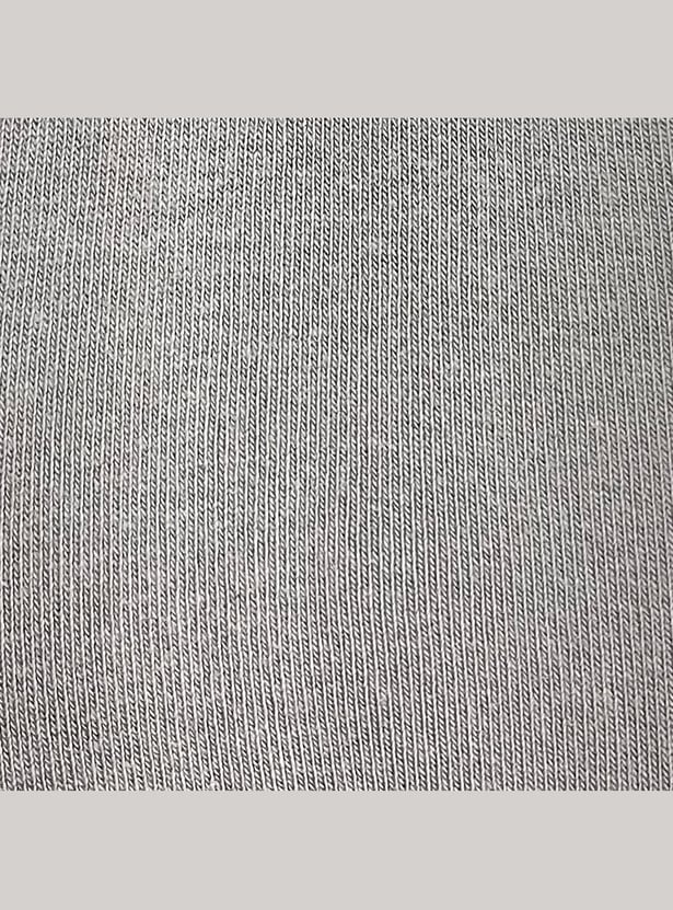 VAN HEUSEN Men Solid Ankle-Length Socks