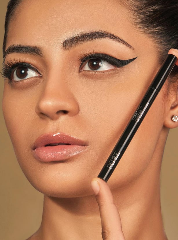RENEE Pointy End Sketchpen Eyeliner - 1.5ml