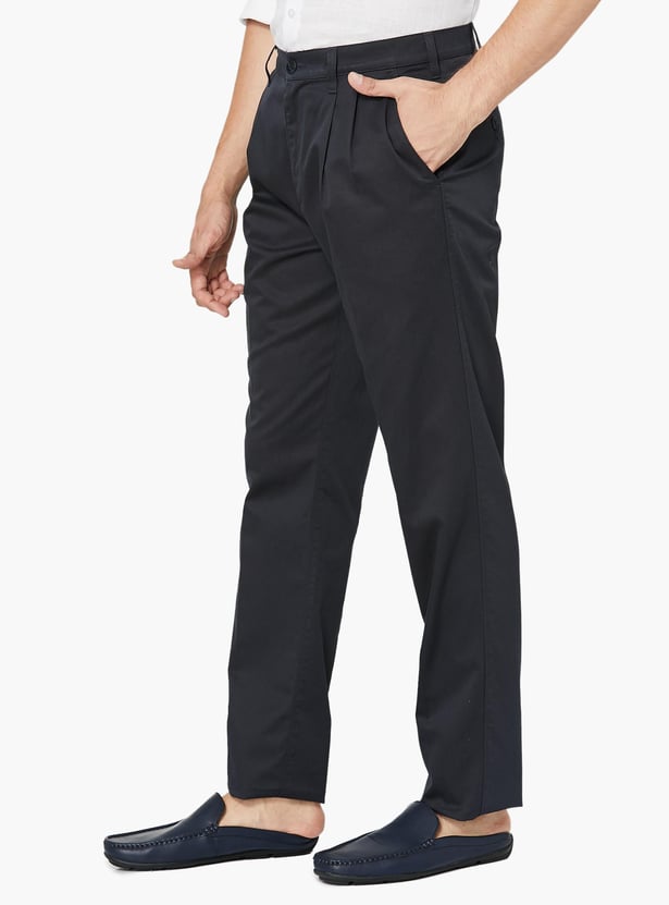 COLORPLUS Solid Low Rise Regular Fit Diet Chinos