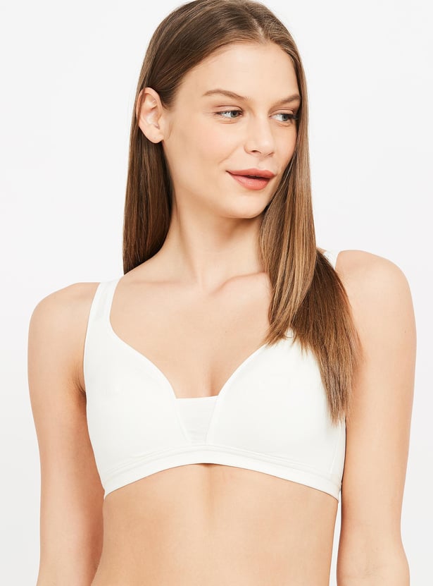 TRIUMPH Solid Beginners Padded Non-Wired Bra