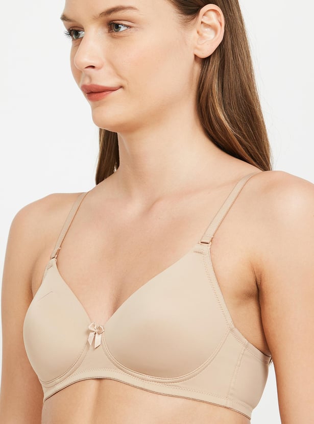 Buy AMANTE Solid T-shirt Padded Non-Wired Bra from Amante at just