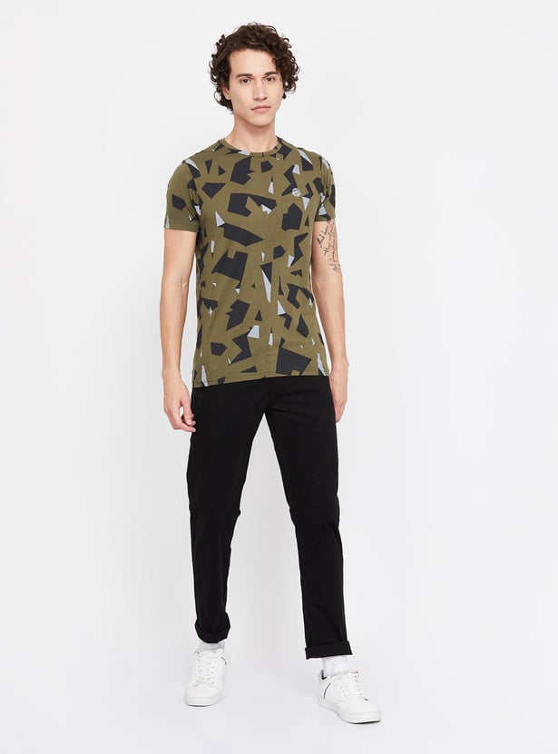 FAME FOREVER Men Solid Slim Tapered Chinos