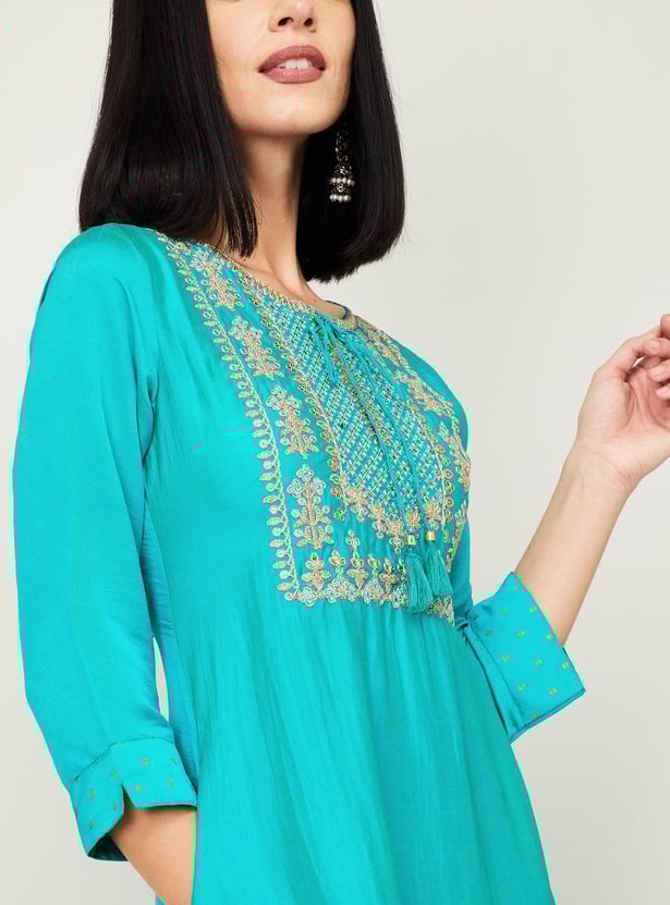 SPAN Women Embroidered High-Low Anarkali Kurta