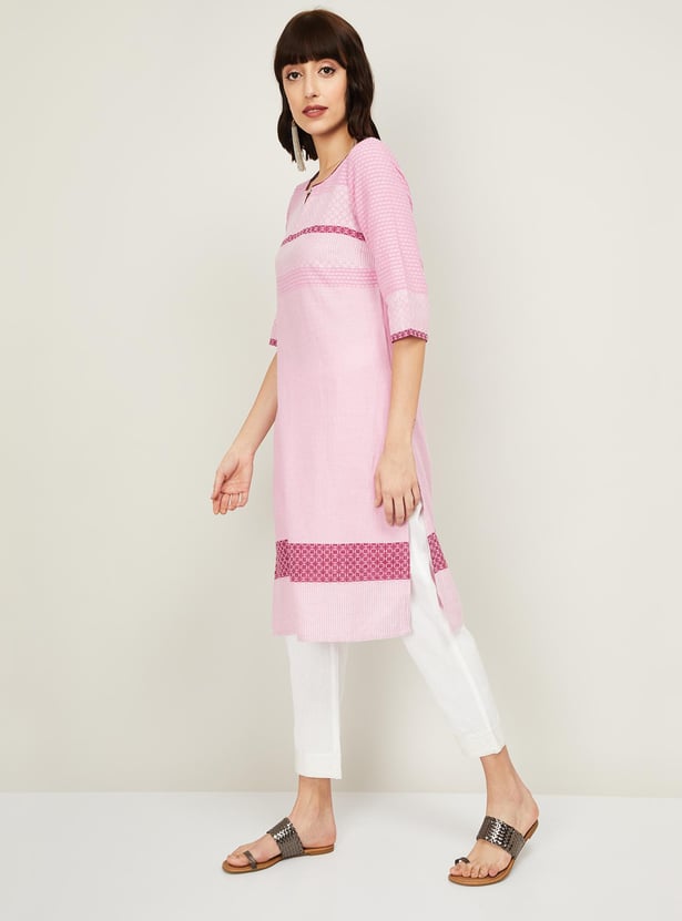 AURELIA Women Embroidered Straight Kurta