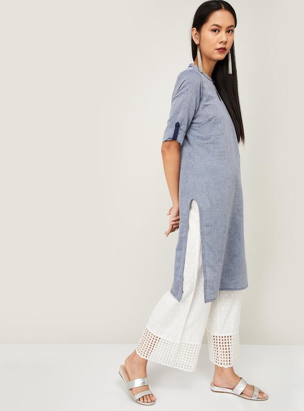 AURELIA Women Textured Three-quarter Sleeves Straight Kurta