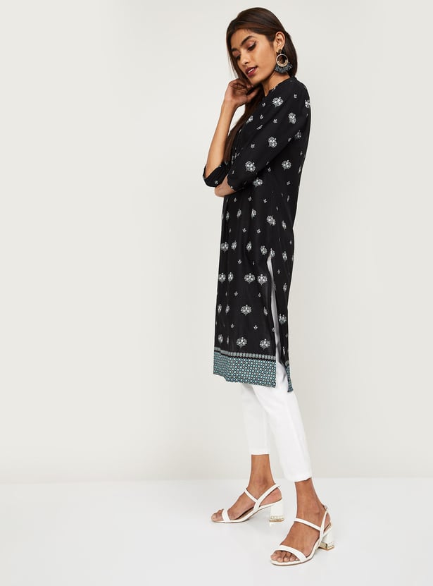 W Women Printed Three-Quarter Sleeves Straight Kurta