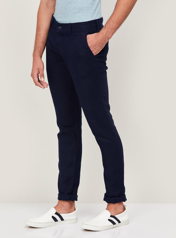 CELIO Men Solid Slim Straight Chinos