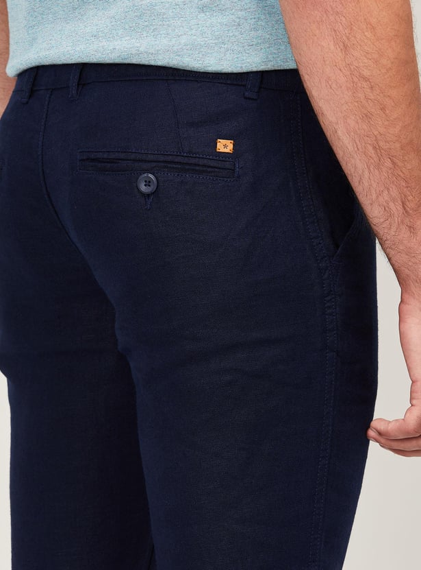 CELIO Men Solid Slim Straight Chinos