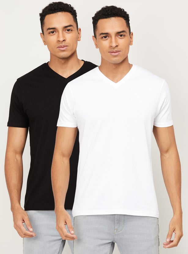 Buy FAME FOREVER Men Solid V-Neck T-shirt Set of from Fame