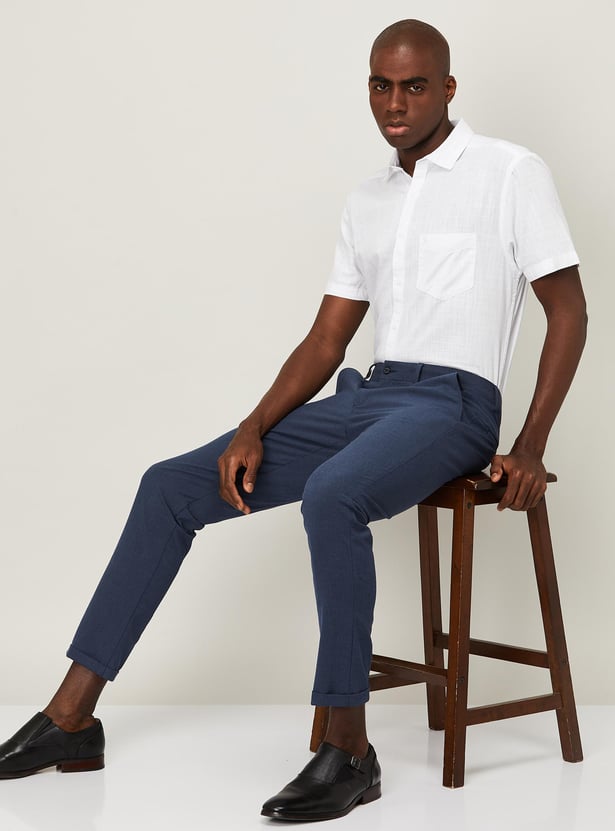 CODE Men Solid Regular Fit Casual Shirt