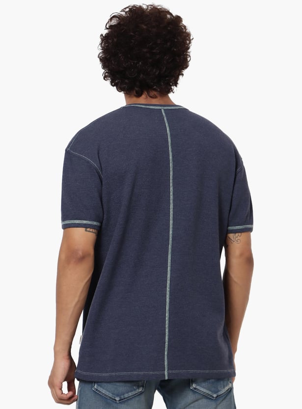 JACK & JONES Men Textured Crew Neck T-shirt