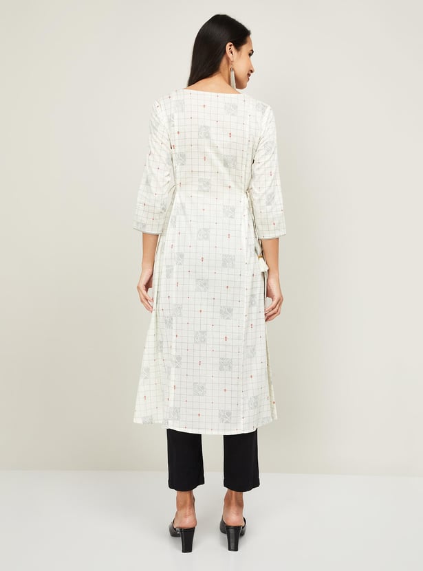 SPAN Women Checked Three-Quarter Sleeves A-line Kurta