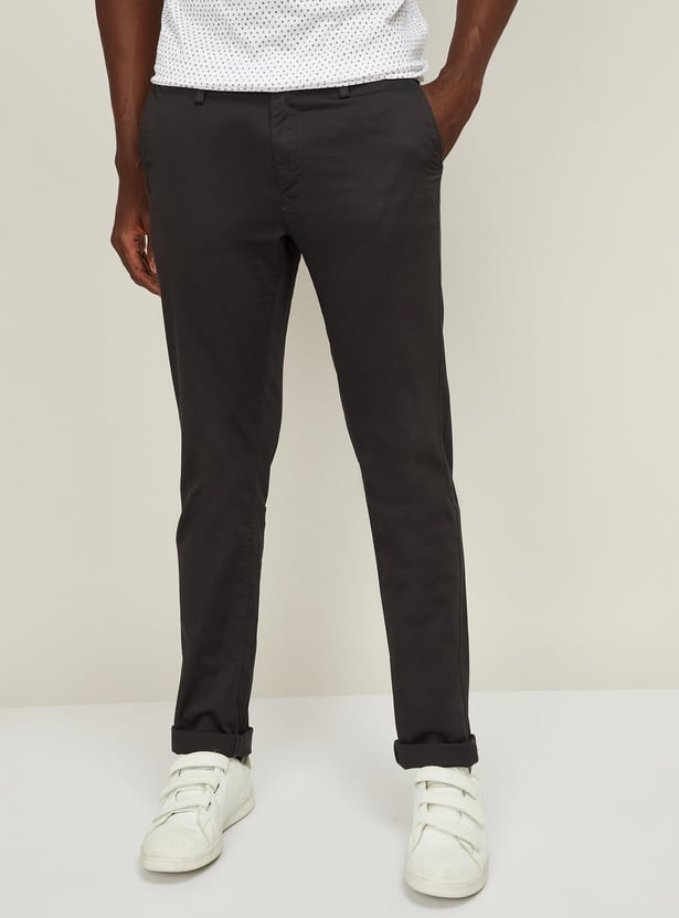 INDIAN TERRAIN Men Solid Slim Straight Casual Trousers