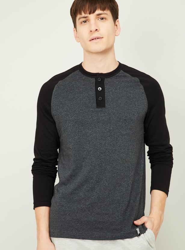 Buy JOCKEY Men Colourblocked Full Sleeves Lounge T-shirt from