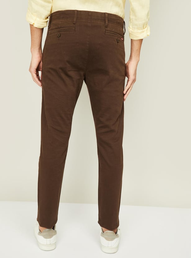 LEVI'S Men Textured Slim Tapered Fit Corduroy Trousers