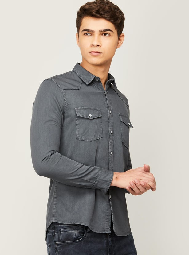 Buy PEPE JEANS Men Solid Chambray Casual Shirt from Pepe Jeans at