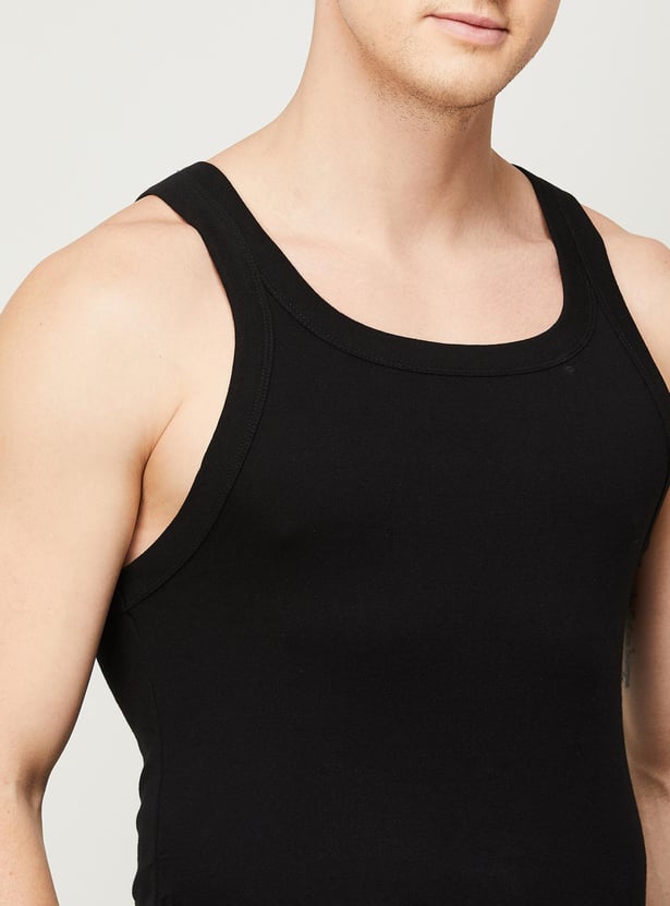 FAME FOREVER Men Solid Round Neck Inner Vest