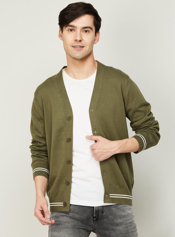 Buy CELIO Men Solid Full Sleeves V-Neck Cardigan from Celio at