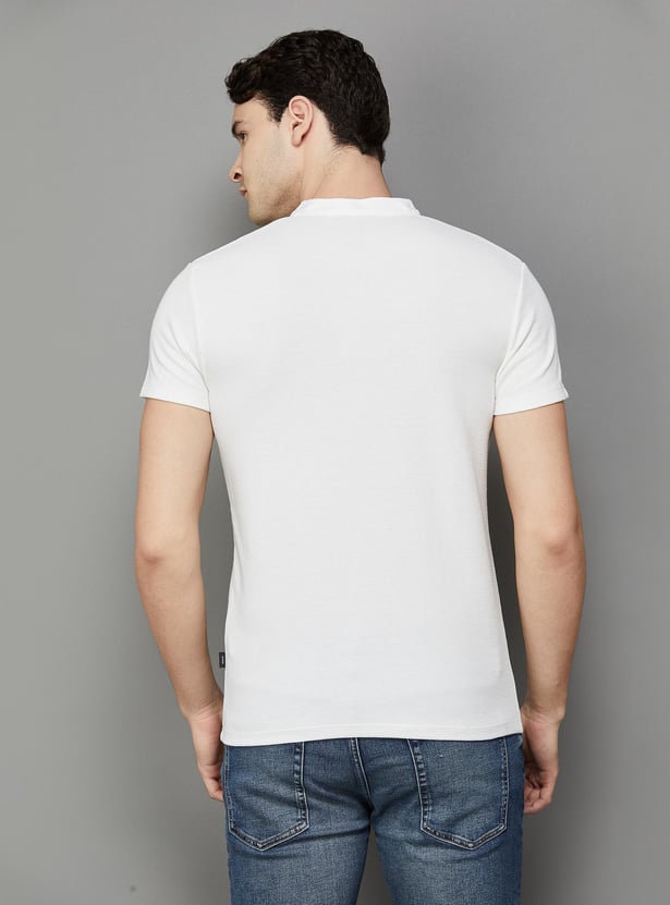 JACK & JONES Men Solid Slim Fit Henley T-shirt
