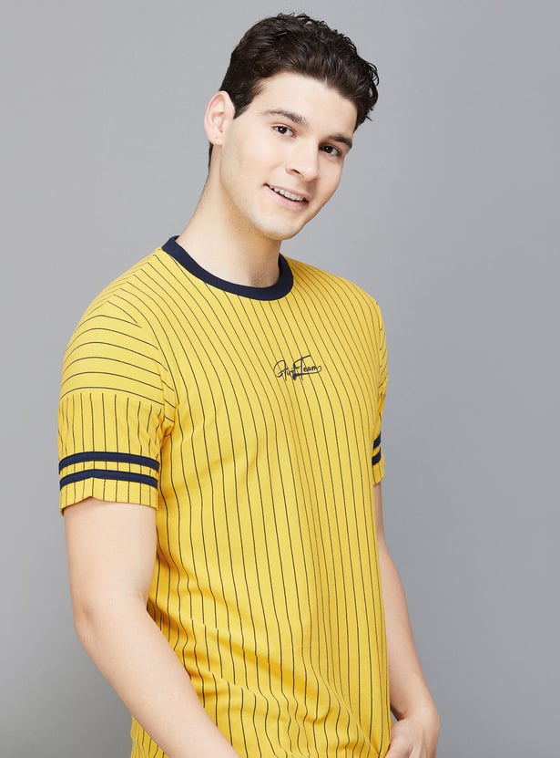 FAME FOREVER Men Striped Regular Fit Crew Neck T-Shirt