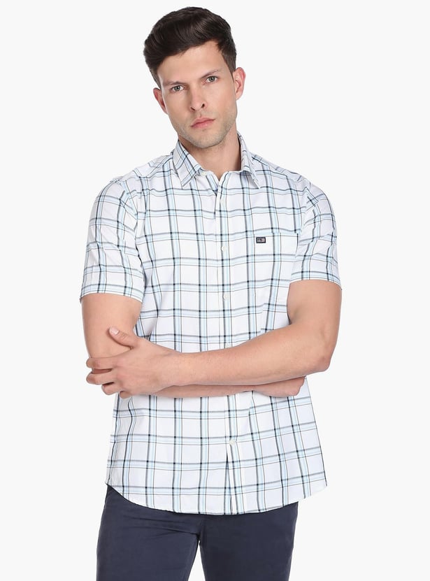 ARROW SPORT Men Checked Manhattan Casual Shirt (Slim)