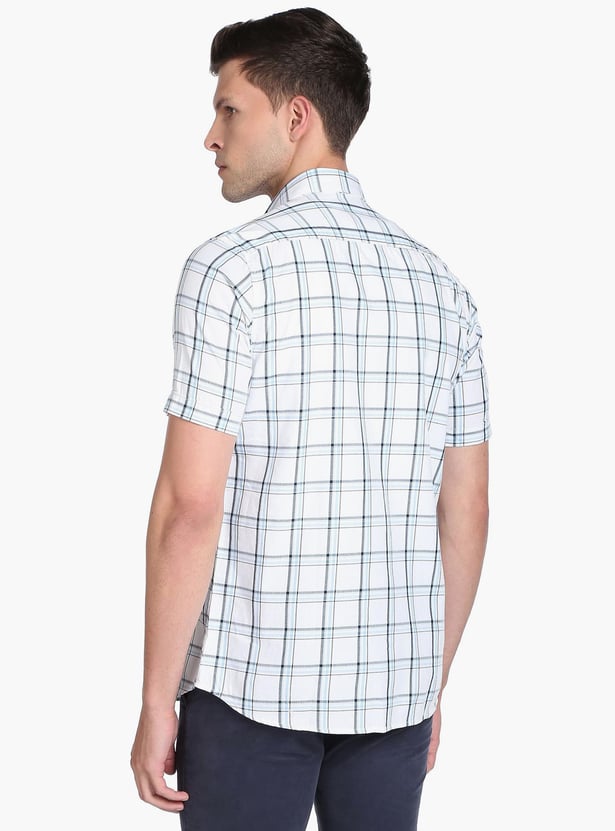 ARROW SPORT Men Checked Manhattan Casual Shirt (Slim)