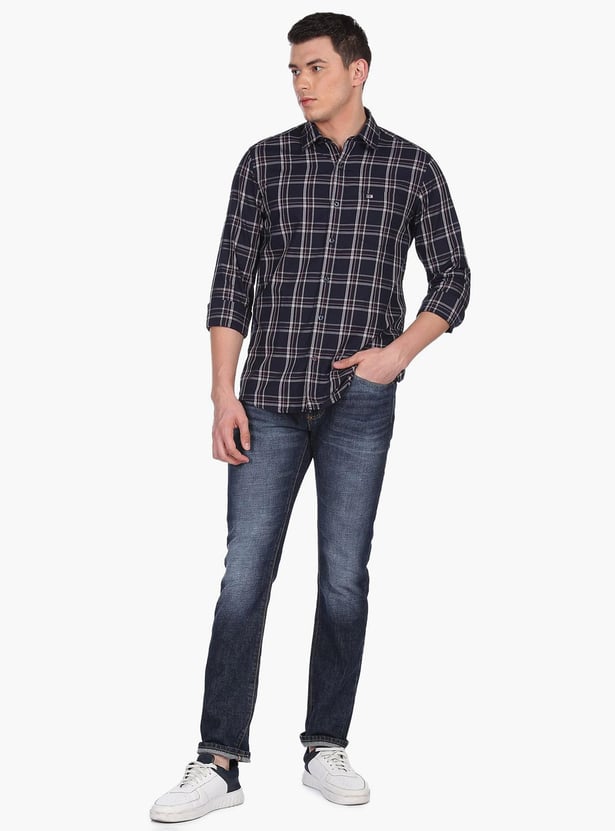 ARROW SPORT Men Manhattan Checked Slim Fit Casual Shirt