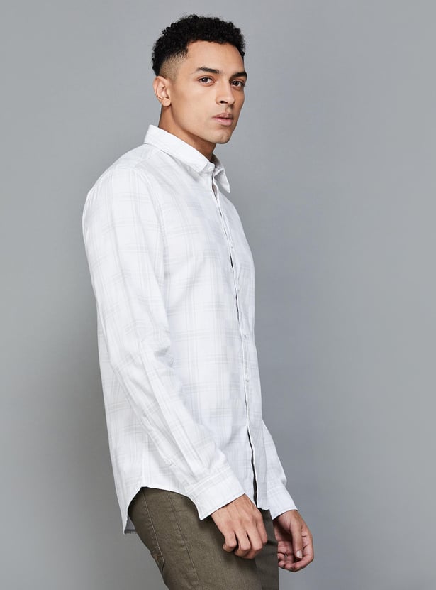 DENIMIZE Men Checked Slim Fit Casual Shirt